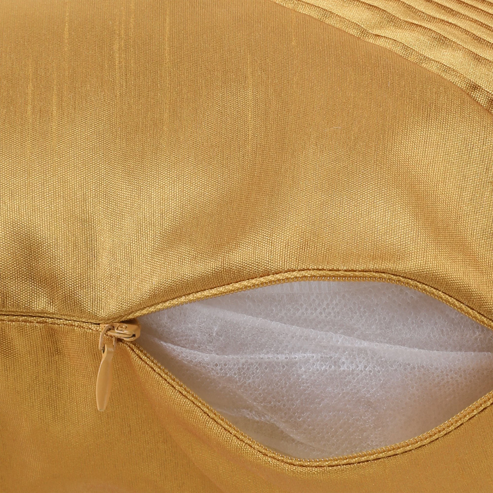 Coussin soyeux 30x50cm - Or - Image 4